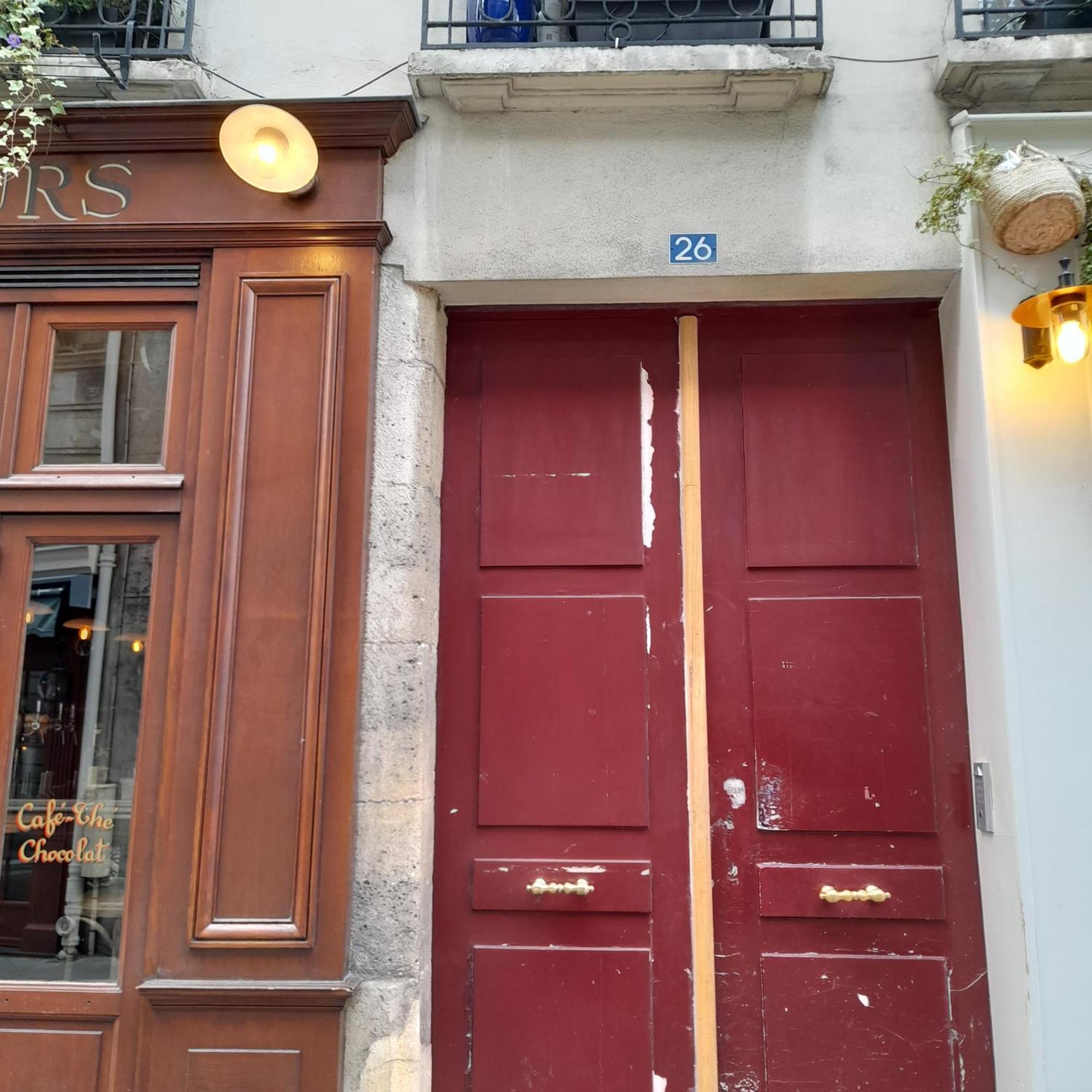 Cosy 2 Pieces Typiquement Parisien A Notre-Dame Lejlighed Eksteriør billede